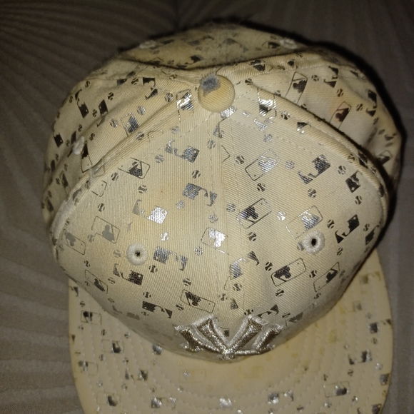 New Era 9Fifty New York Yankees - MLB All Over Flatbrim Fitted (7¼) Hat - Picture 5 of 6